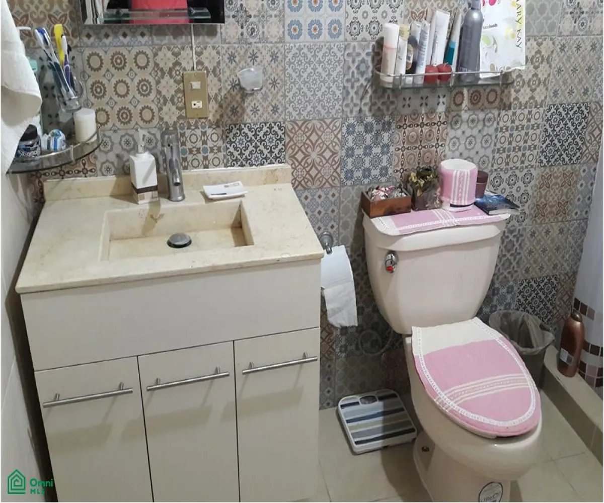 Casa En Venta,San Sebastián El Grande,Privada Guadalupe Victoria 124, Tlajomulco de Zuniga, Jalisco 45640, 3 Habitaciones,3 Baños,Privada Guadalupe Victoria,2,MX251062436