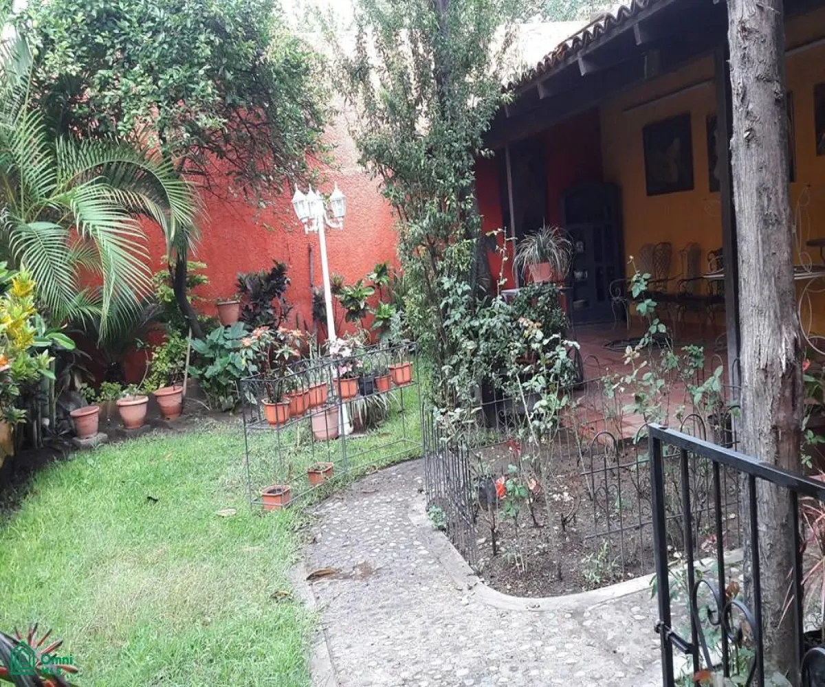 Casa En Venta,San Sebastián El Grande,Privada Guadalupe Victoria 124, Tlajomulco de Zuniga, Jalisco 45640, 3 Habitaciones,3 Baños,Privada Guadalupe Victoria,2,MX251062436