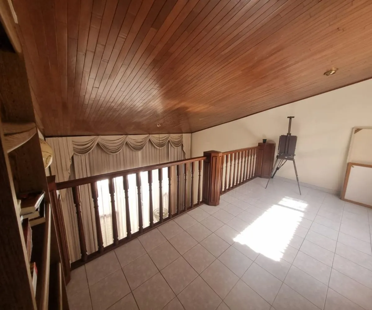 Casa En Venta,Jardines del Sol,Avenida Moctezuma 4618, Zapopan, Jalisco 45050, 4 Habitaciones,1 Baño,Avenida Moctezuma,2,pDSlC9I