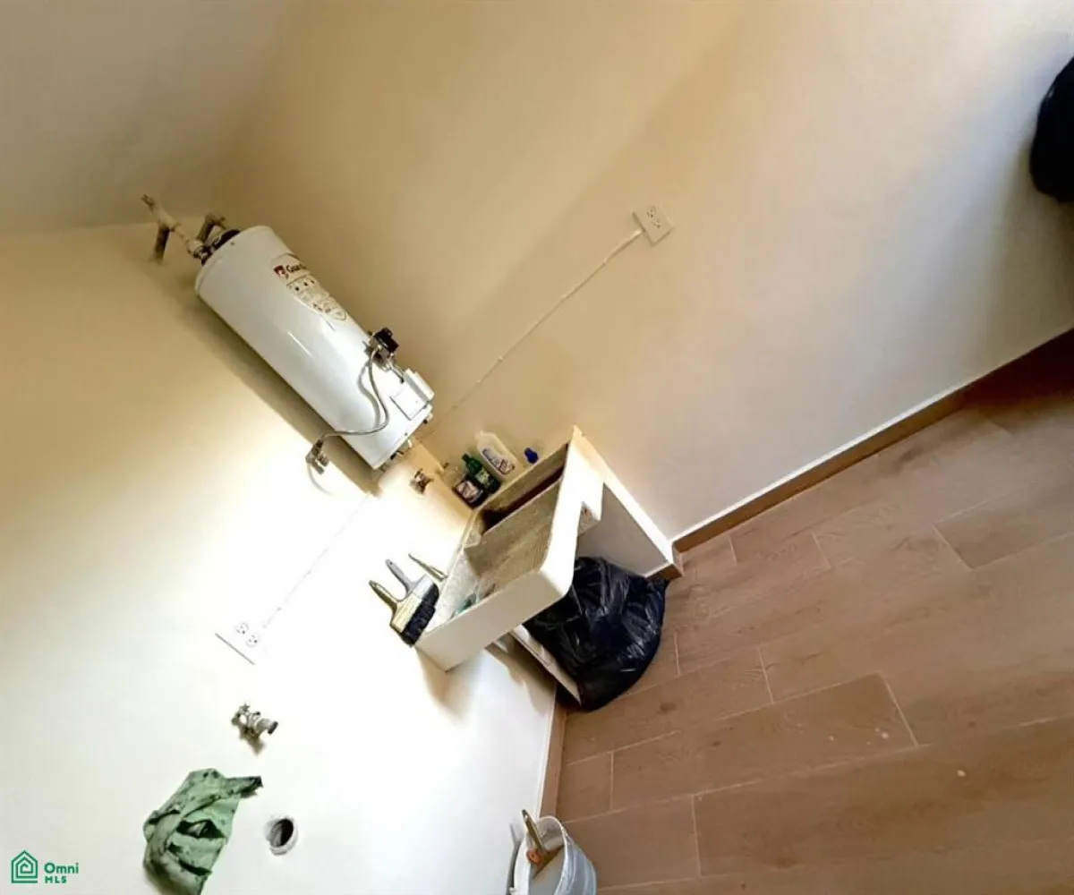 Departamento En Venta,Eucalipto Vallarta,VELAZQUEZ 88, Zapopan, Jalisco 45020, 3 Habitaciones,1 Baño,VELAZQUEZ,MX251062540