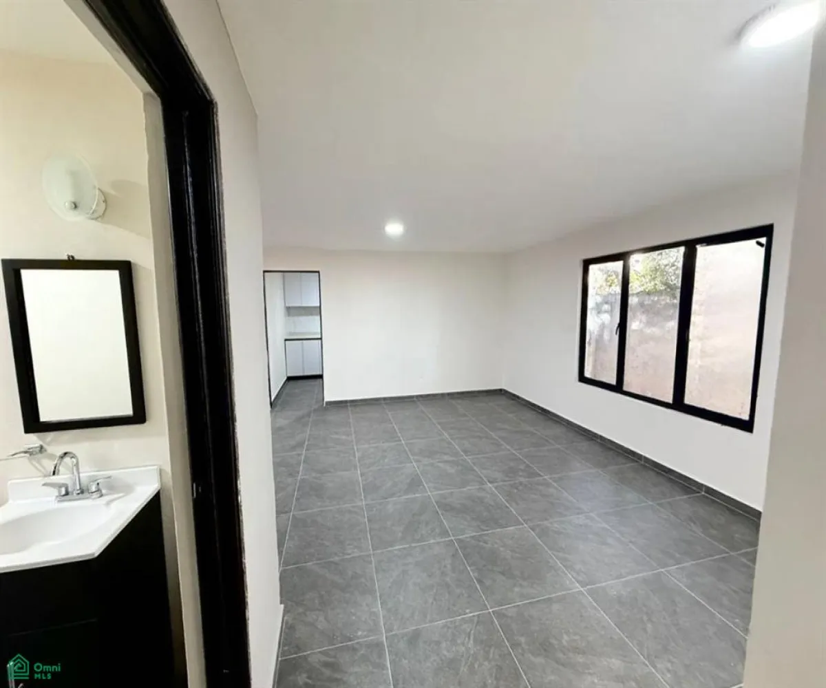 Departamento En Venta,Eucalipto Vallarta,VELAZQUEZ 88, Zapopan, Jalisco 45020, 3 Habitaciones,1 Baño,VELAZQUEZ,MX251062540