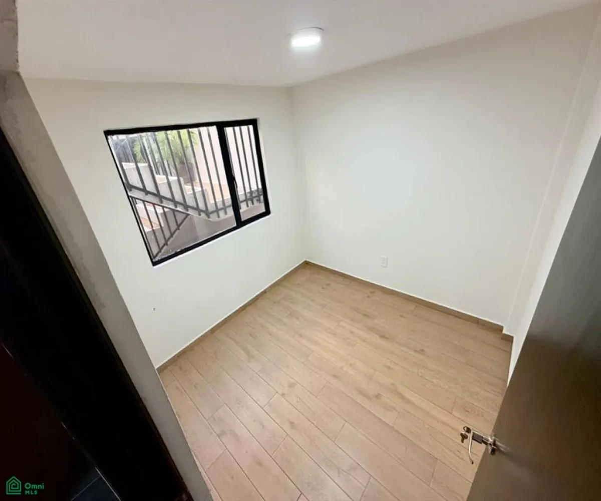Departamento En Venta,Eucalipto Vallarta,VELAZQUEZ 88, Zapopan, Jalisco 45020, 3 Habitaciones,1 Baño,VELAZQUEZ,MX251062540