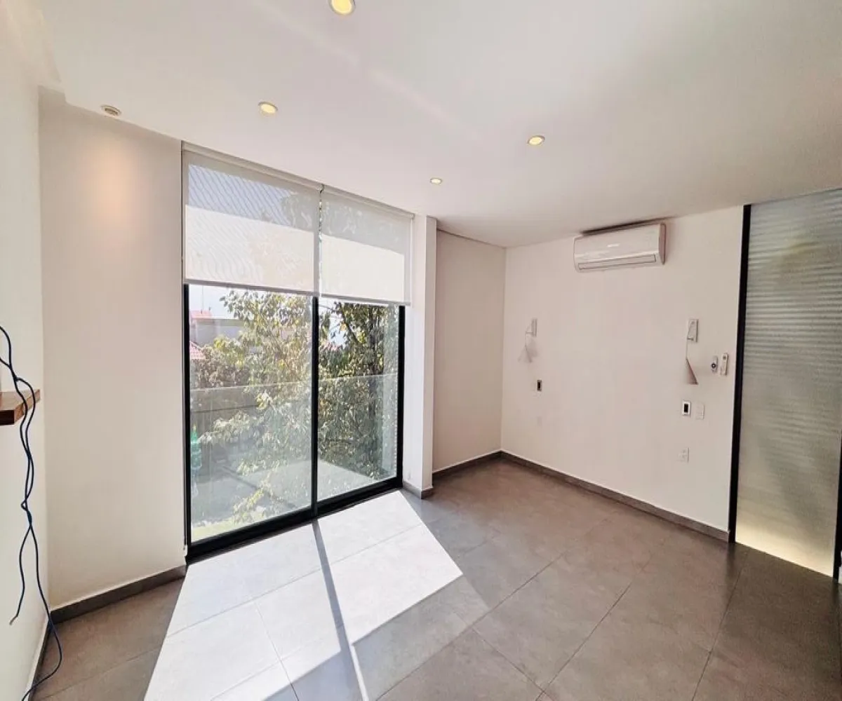Casa En Venta,El Palomar,Vista hermosa 300, Tlajomulco de Zúñiga, Jalisco 45643, 3 Habitaciones,3 Baños,Vista hermosa ,3,pxv8MBT