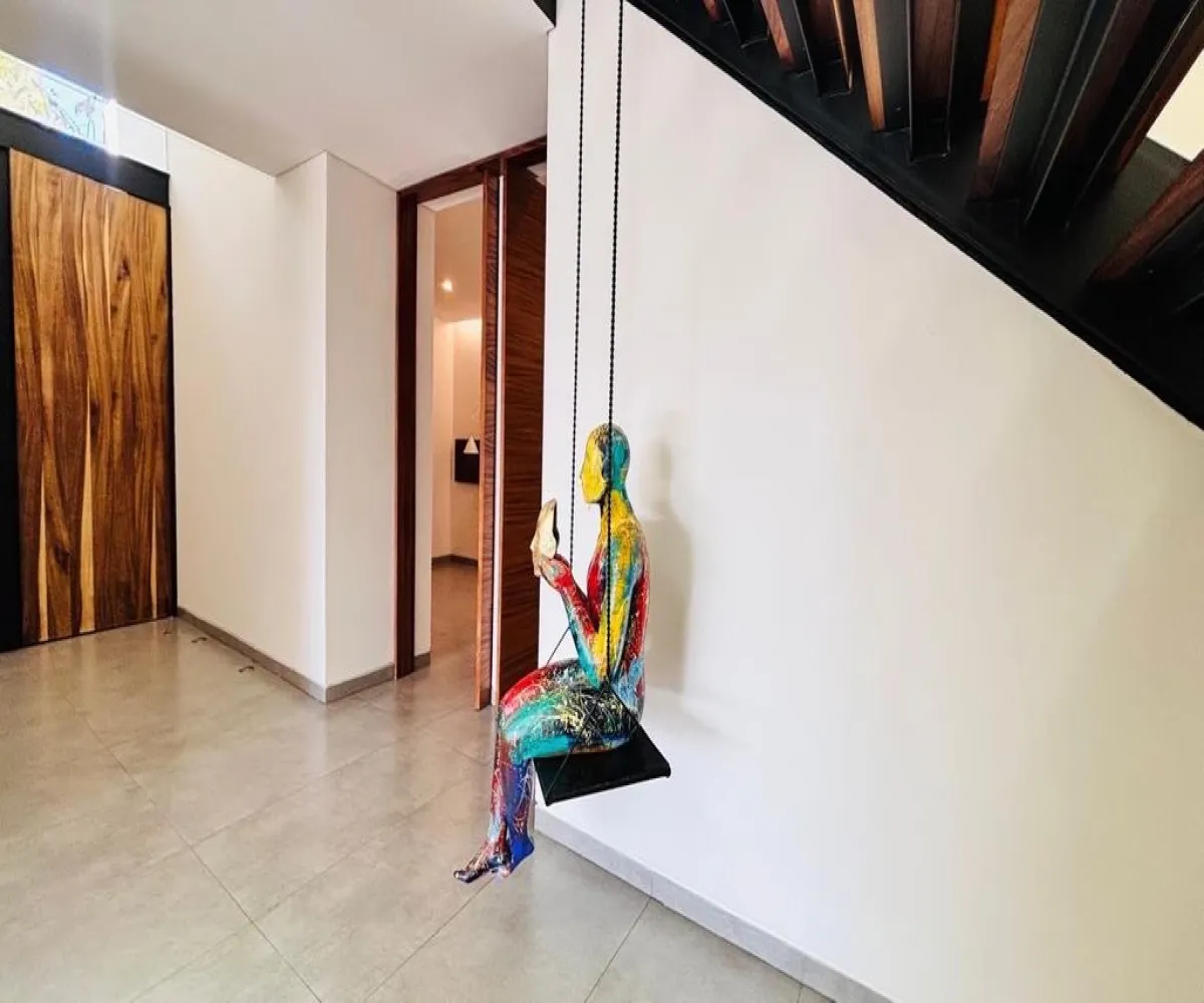 Casa En Venta,El Palomar,Vista hermosa 300, Tlajomulco de Zúñiga, Jalisco 45643, 3 Habitaciones,3 Baños,Vista hermosa ,3,pxv8MBT