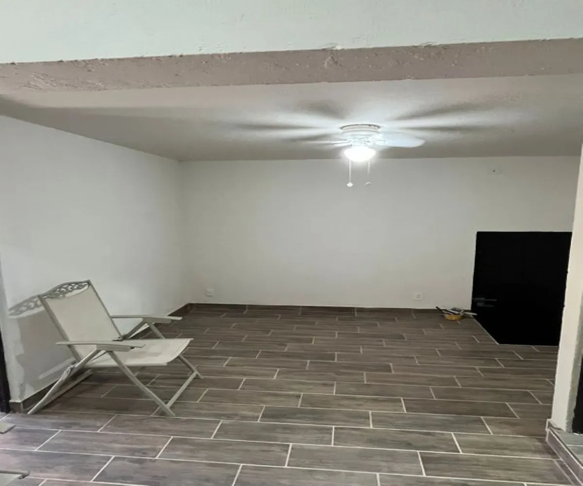 Departamento En Venta,Lomas del Paraíso ÌII,Calle Volcán Cosiguina 4024, Guadalajara, Jalisco 44250, 1 Cuarto,1 Baño,Calle Volcán Cosiguina,1,pEXv2AH