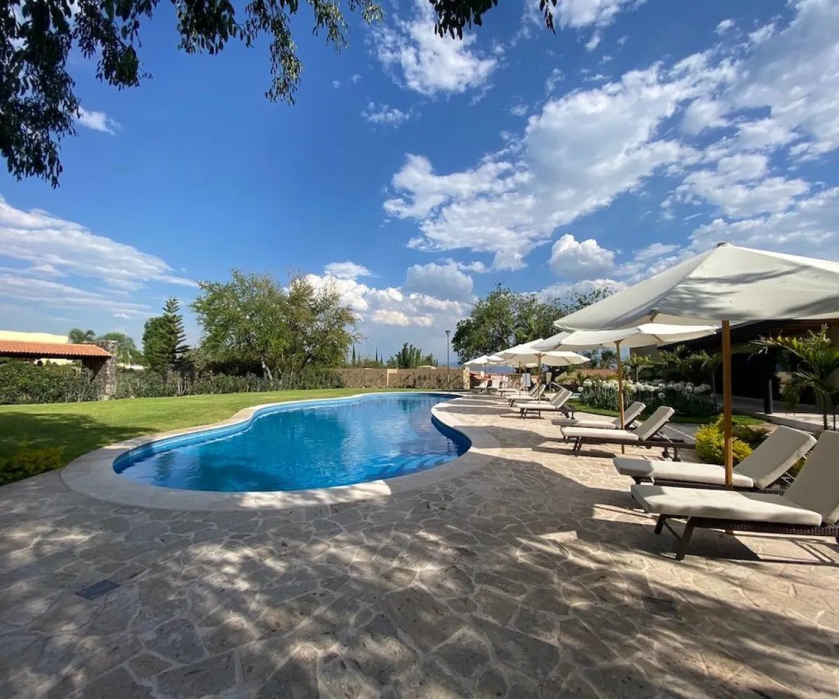 Terreno En Venta,west ajijic,Carretera chapala jocotepec S/N, Chapala, Jalisco 45925,Carretera chapala jocotepec,pdAQ4Op