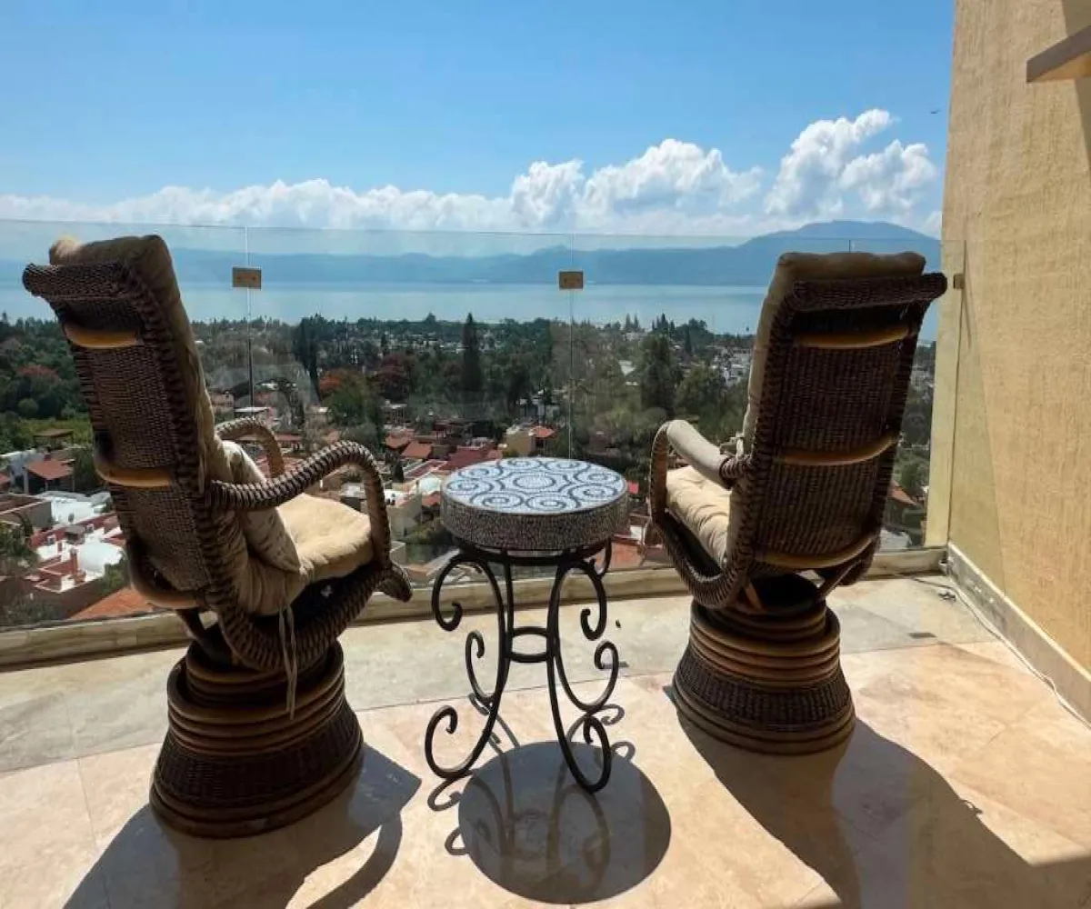 Departamento En Venta,El Dorado,Libramiento 98 501, Chapala, Jalisco 45920, 3 Habitaciones,3 Baños,Libramiento ,1,p0QVWJx