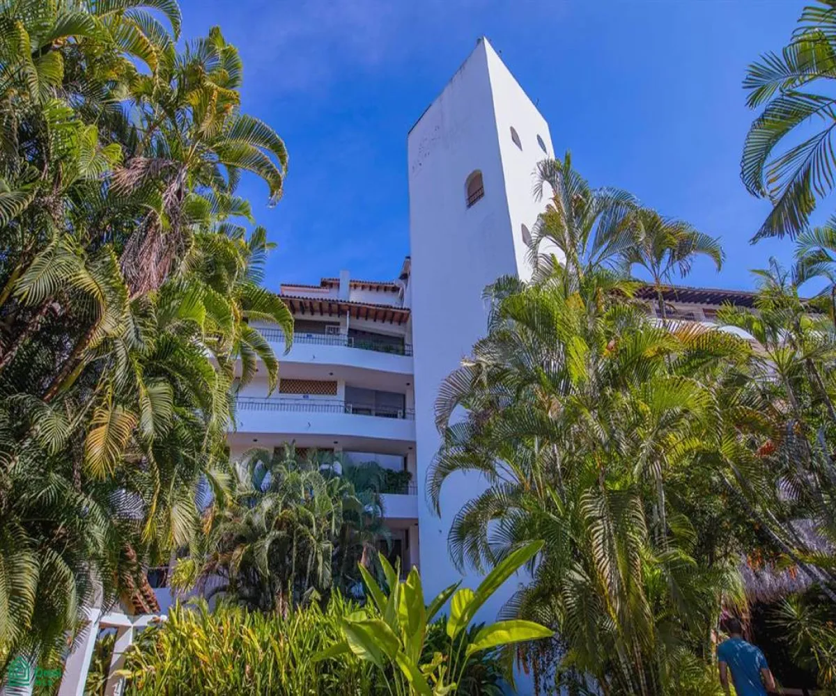 Departamento En Venta,La Marina,MARINA LAS PALMAS I Unit 204, Puerto Vallarta, Jalisco 48314, 2 Habitaciones,2 Baños,MARINA LAS PALMAS I,MX251062886