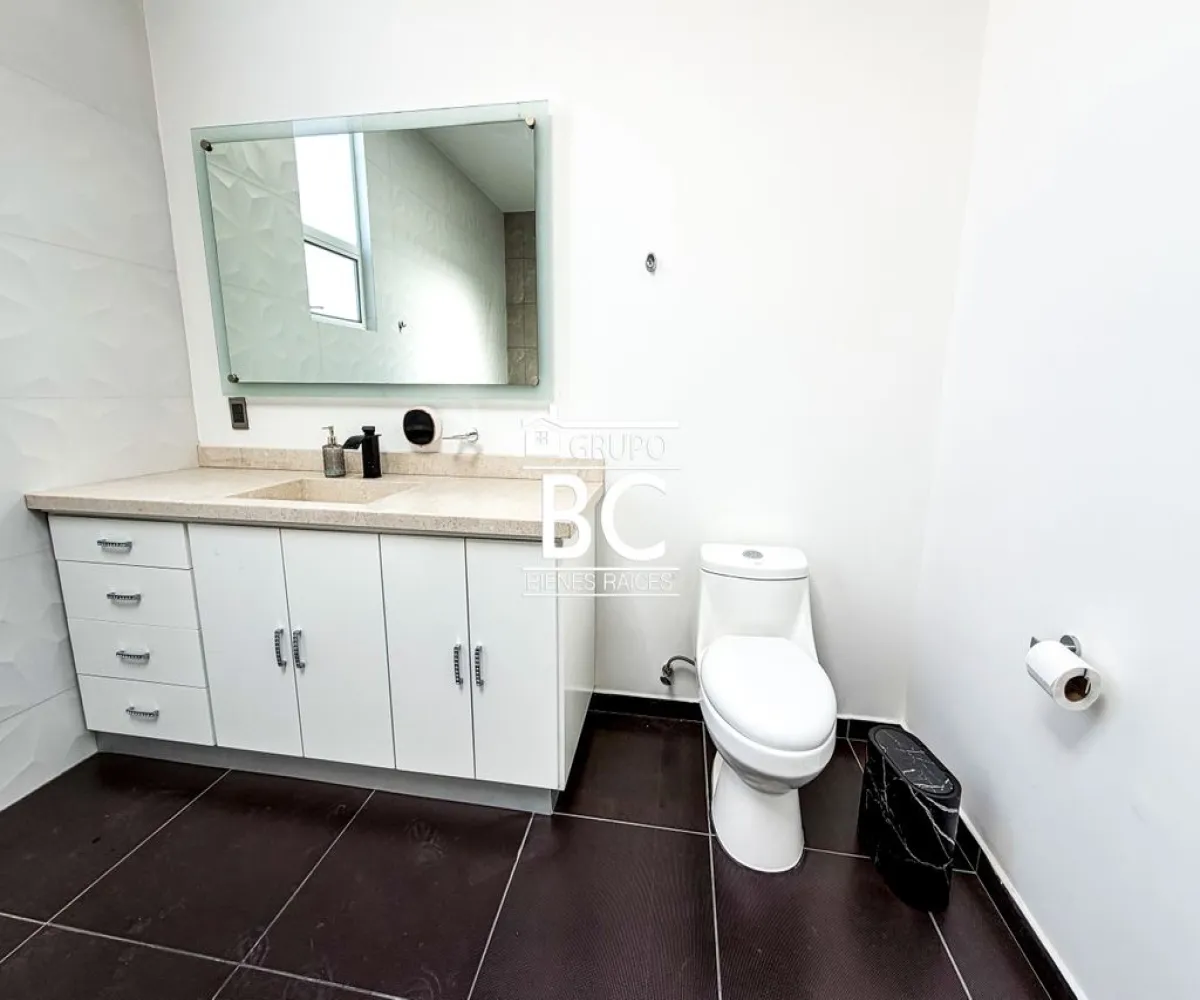 Casa En Venta,Residencial del Parque,W. A. Mozart 5524, Zapopan, Jalisco 45010, 3 Habitaciones,4 Baños,W. A. Mozart,1,prlZ2vd