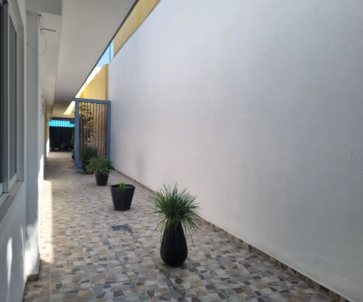Departamento En Venta,Oblatos,Calle General Ernesto Aguirre Colorado 44 1, Guadalajara, Jalisco 44400, 1 Cuarto,1 Baño,Calle General Ernesto Aguirre Colorado,2,pR8aN3Z