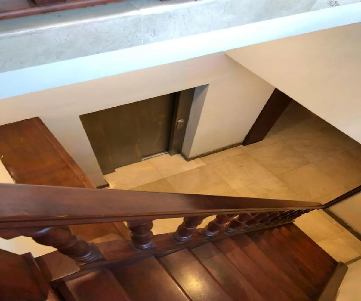 Casa En Venta,Puerto Vallarta,Rio Fuerte 169, Puerto Vallarta, Jalisco 48328, 6 Habitaciones,6 Baños,Rio Fuerte,1,pLnMkKk