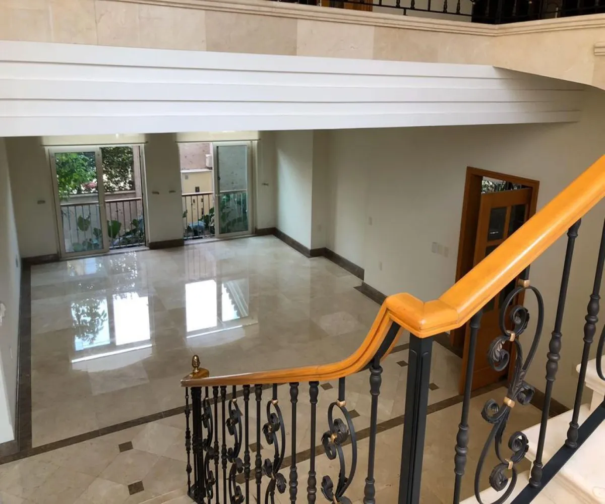 Casa En Venta,Puerto Vallarta,Rio Fuerte 169, Puerto Vallarta, Jalisco 48328, 6 Habitaciones,6 Baños,Rio Fuerte,1,pLnMkKk