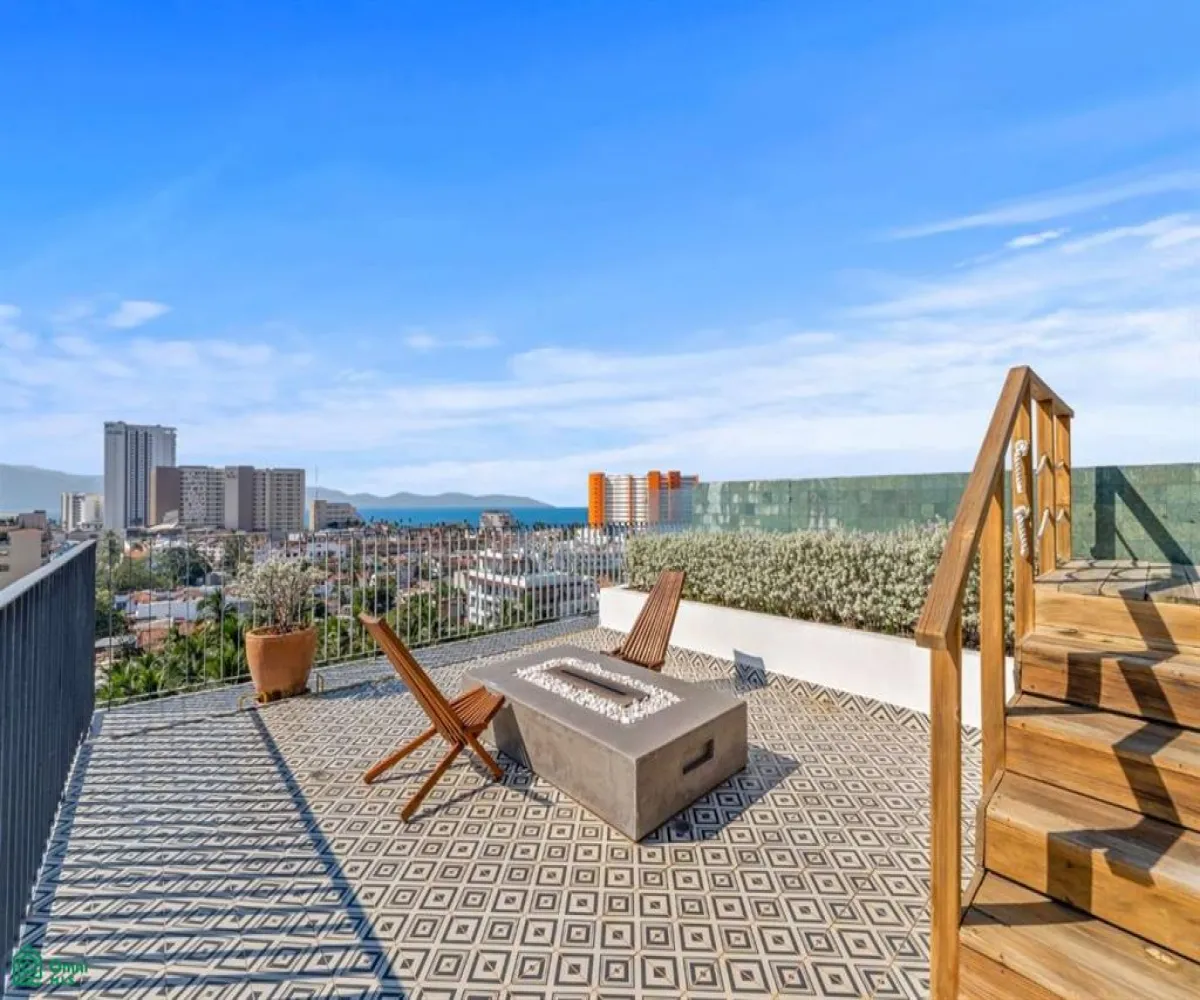 Departamento En Venta,Versalles,Calle Milan 235 601, Puerto Vallarta, Jalisco 48310, 1 Cuarto,2 Baños,Calle Milan,3,MX251063891