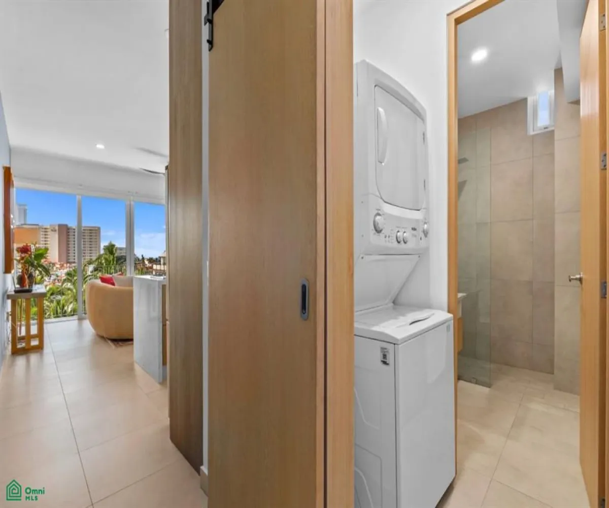 Departamento En Venta,Versalles,Calle Milan 235 601, Puerto Vallarta, Jalisco 48310, 1 Cuarto,2 Baños,Calle Milan,3,MX251063891