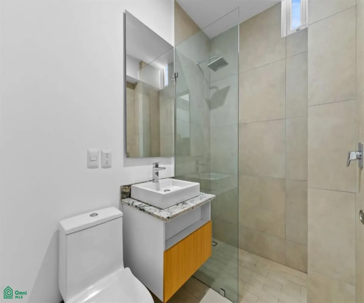 Departamento En Venta,Versalles,Calle Milan 235 601, Puerto Vallarta, Jalisco 48310, 1 Cuarto,2 Baños,Calle Milan,3,MX251063891