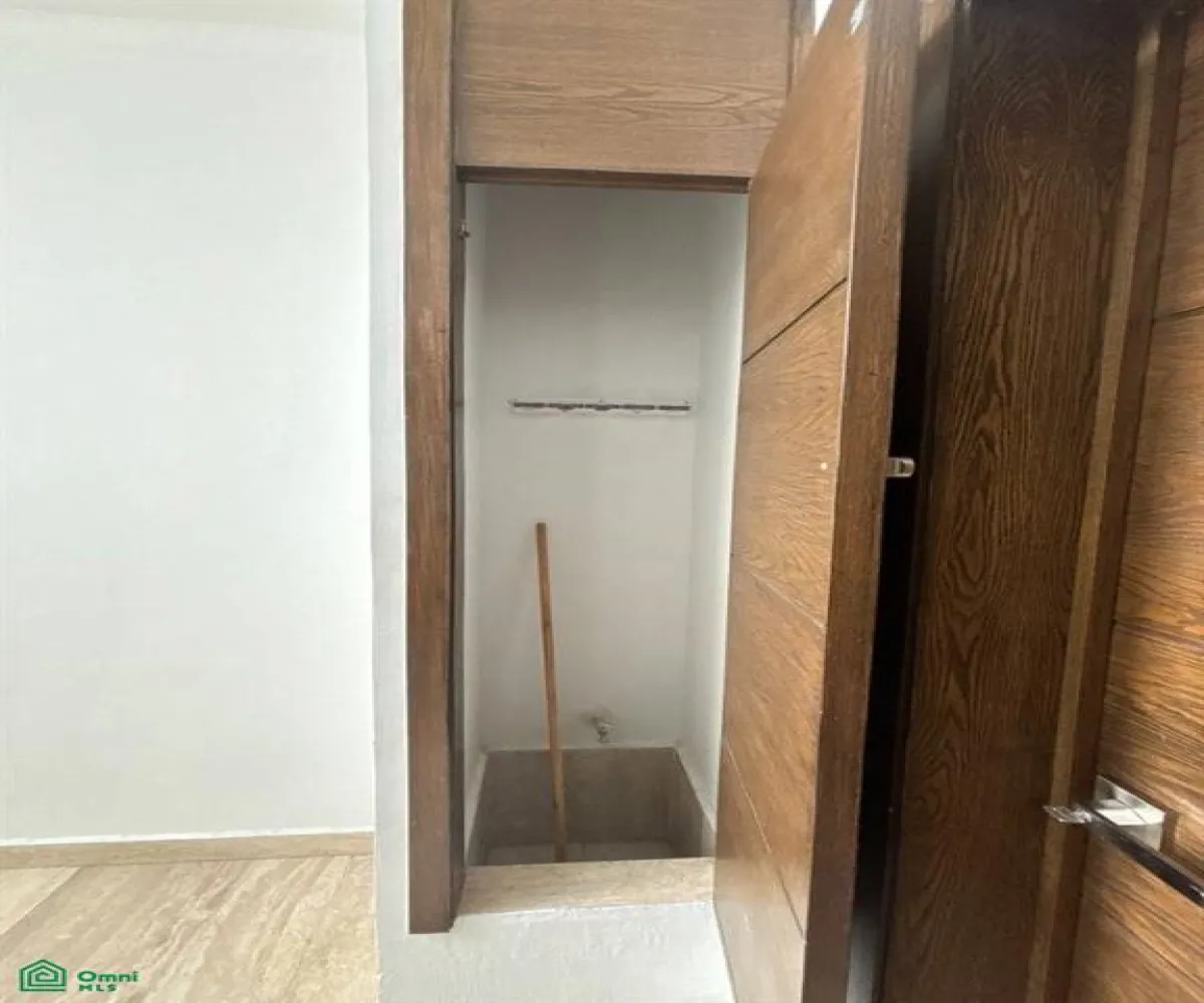 Casa En Venta,La Tijera,camino de los camichines 6, Tlajomulco de Zuniga, Jalisco 45645, 4 Habitaciones,4 Baños,camino de los camichines,MX251064162