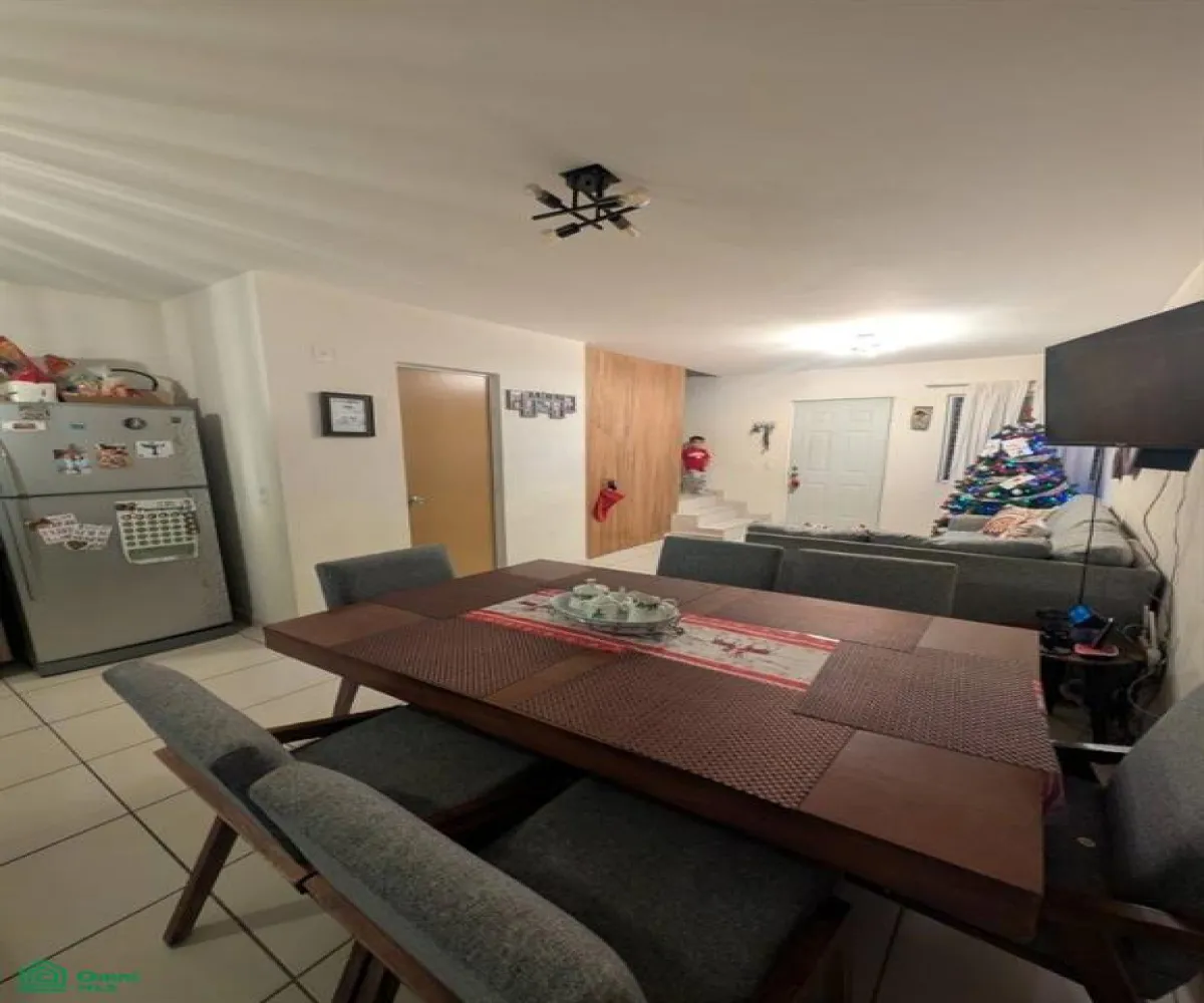 Casa En Venta,Parques de Tesistán,don pedro vazquez cisneros 3597, Zapopan, Jalisco 45200, 3 Habitaciones,2 Baños,don pedro vazquez cisneros,3,MX251064309