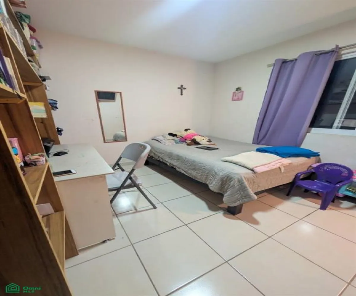 Casa En Venta,Parques de Tesistán,don pedro vazquez cisneros 3597, Zapopan, Jalisco 45200, 3 Habitaciones,2 Baños,don pedro vazquez cisneros,3,MX251064309