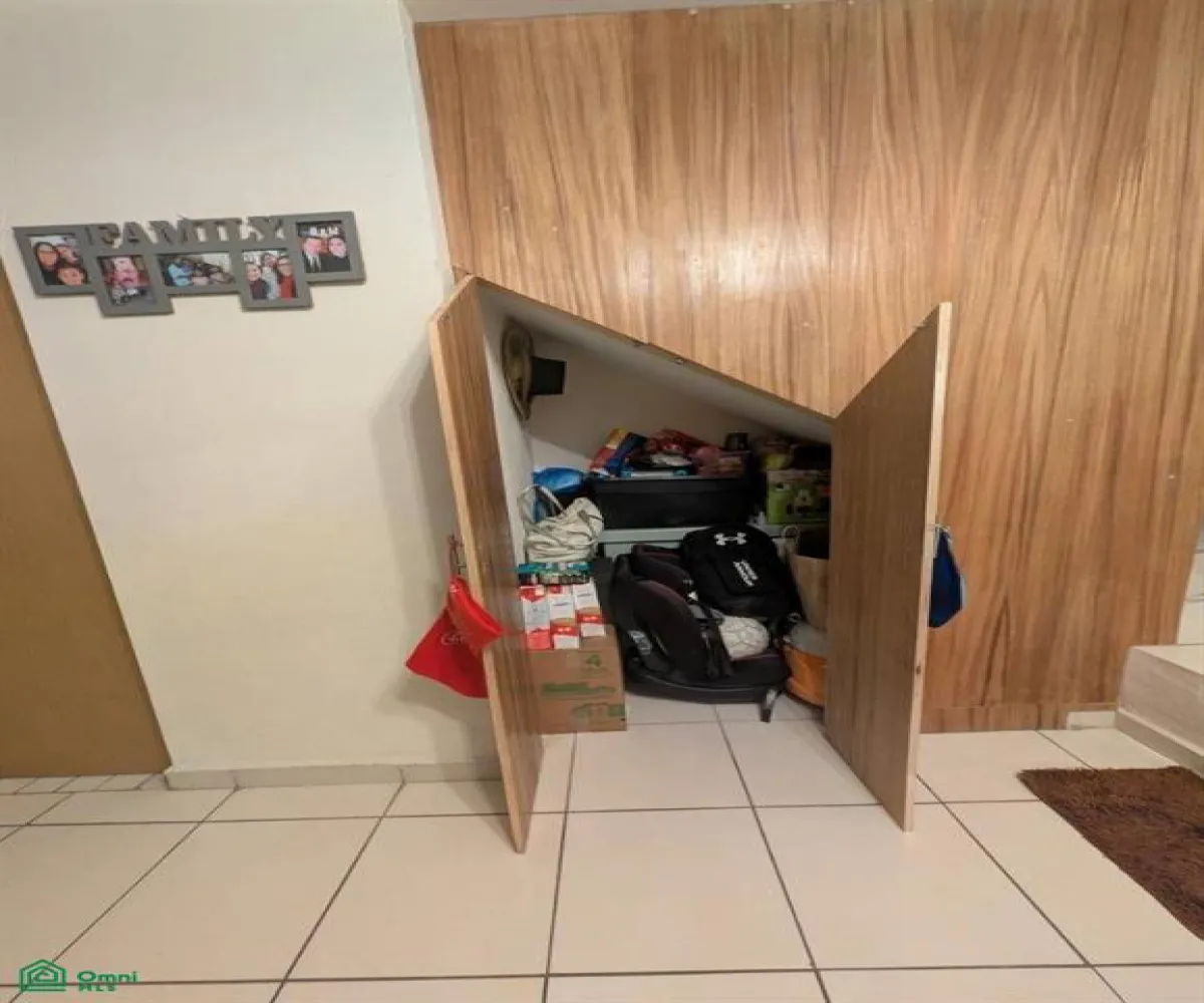 Casa En Venta,Parques de Tesistán,don pedro vazquez cisneros 3597, Zapopan, Jalisco 45200, 3 Habitaciones,2 Baños,don pedro vazquez cisneros,3,MX251064309