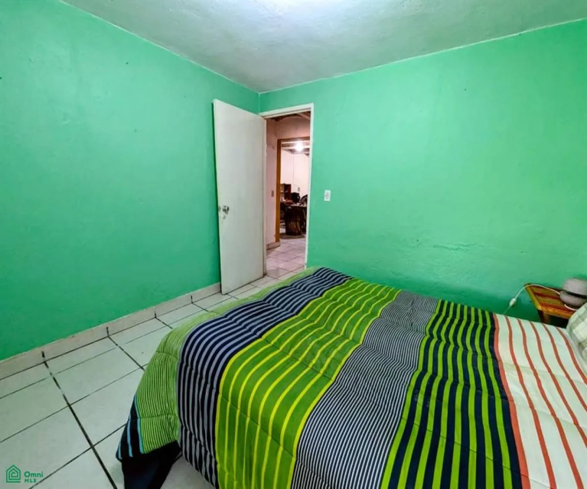 Casa En Venta,Chapala Centro,Colinas de las Chalanas 29, Chapala, Jalisco 45900, 3 Habitaciones,2 Baños,Colinas de las Chalanas,2,MX251064584