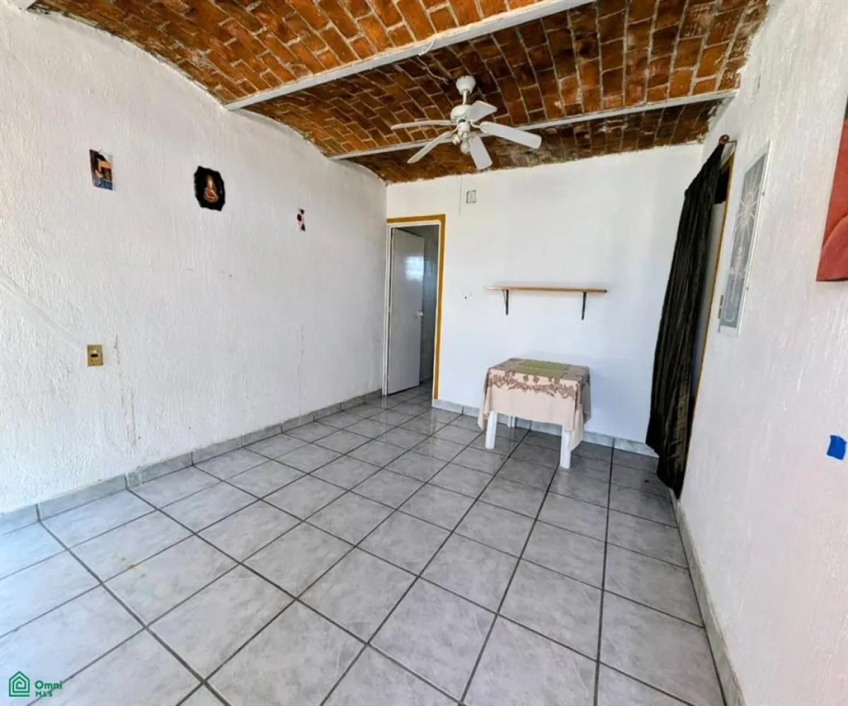 Casa En Venta,Chapala Centro,Colinas de las Chalanas 29, Chapala, Jalisco 45900, 3 Habitaciones,2 Baños,Colinas de las Chalanas,2,MX251064584