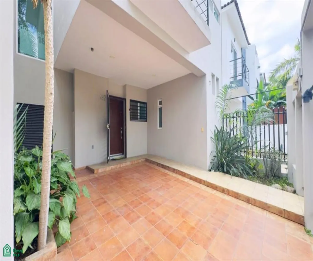 Casa En Venta,Residencial Fluvial Vallarta,Rio Santiago 187, Puerto Vallarta, Jalisco 48312, 3 Habitaciones,2 Baños,Rio Santiago,2,MX251064824