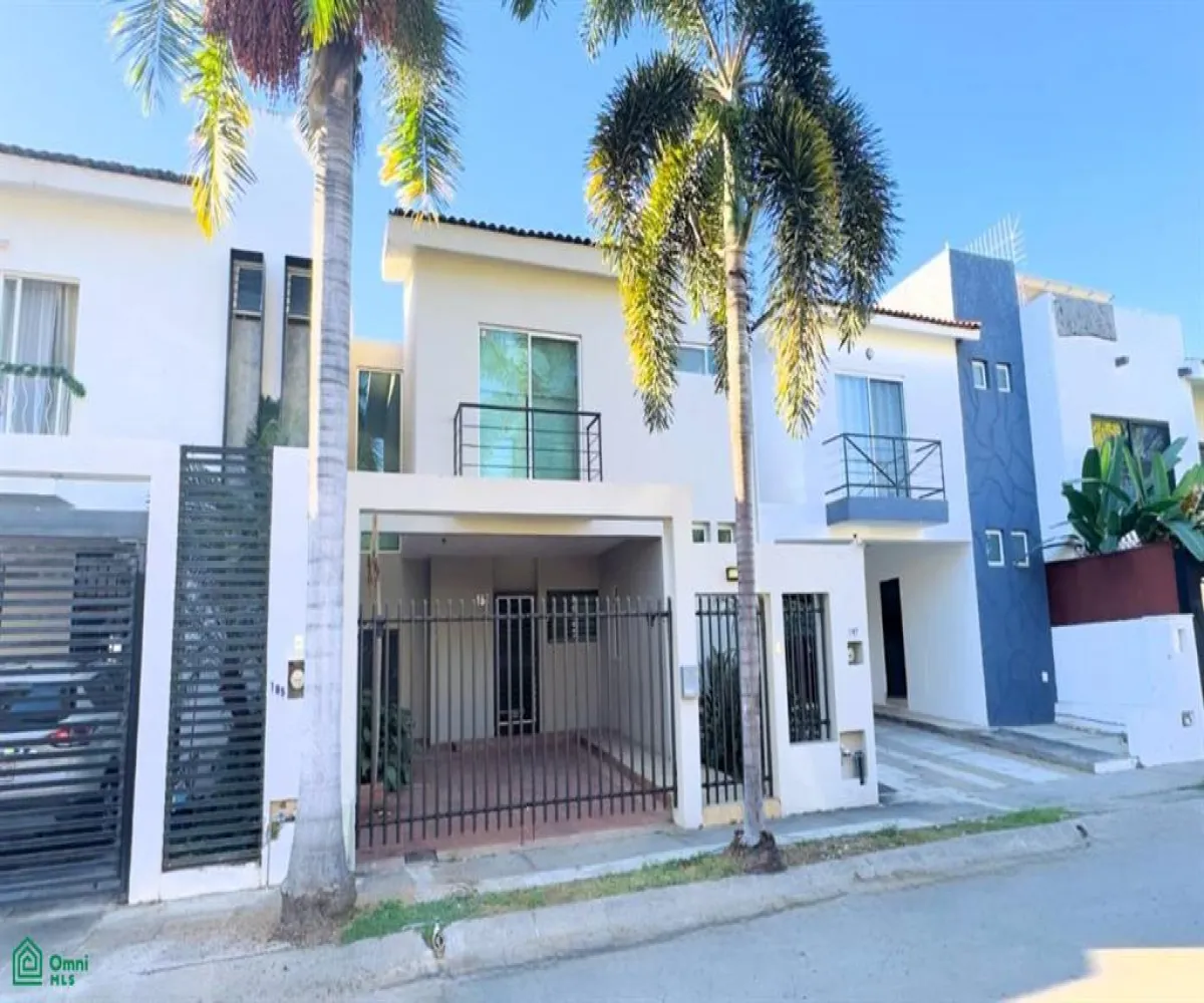 Casa En Venta,Residencial Fluvial Vallarta,Rio Santiago 187, Puerto Vallarta, Jalisco 48312, 3 Habitaciones,2 Baños,Rio Santiago,2,MX251064824