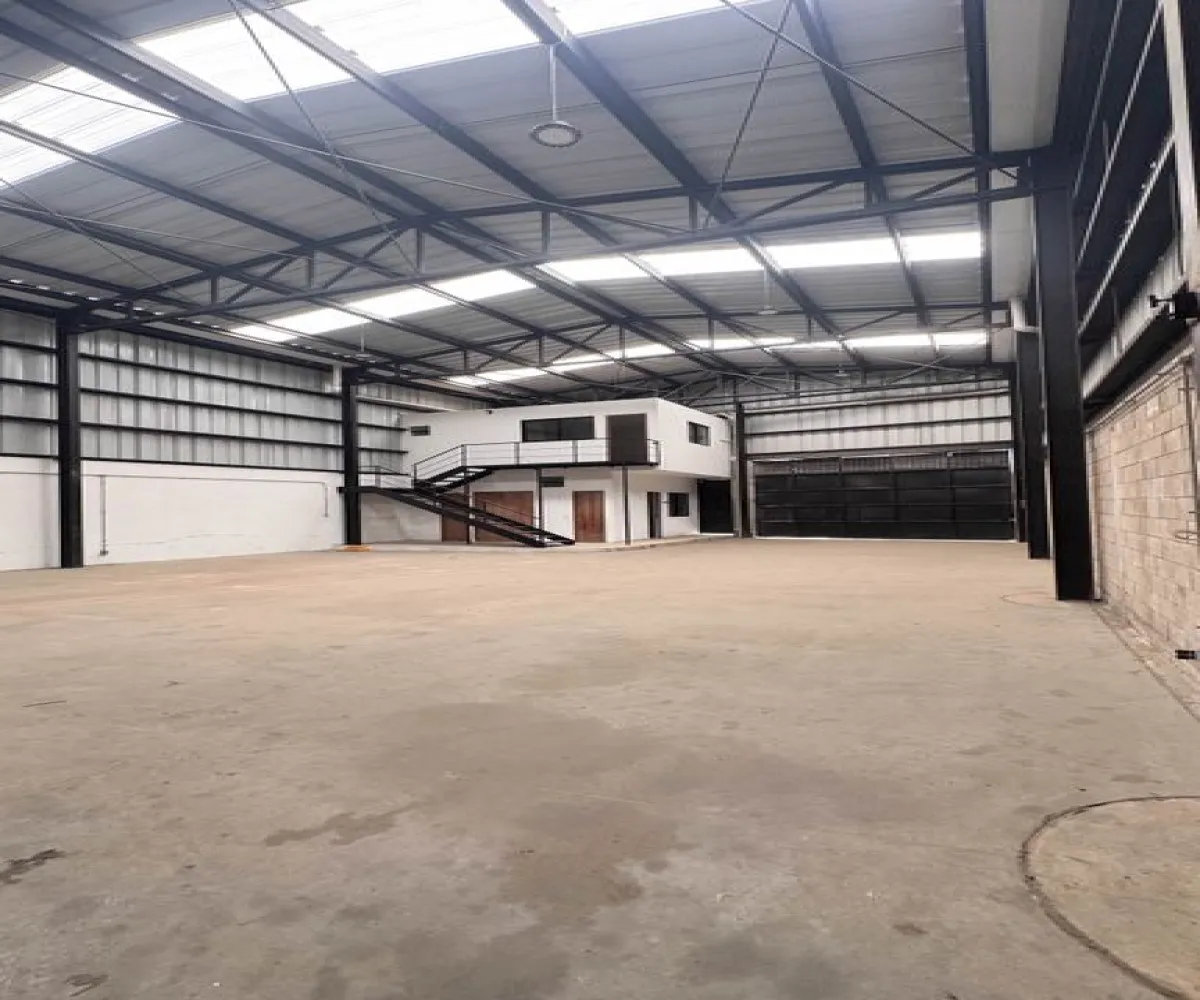 Bodega En Renta,La Gigantera,Calle Valle de los Olivos 62, San Pedro Tlaquepaque, Jalisco 45601,Calle Valle de los Olivos,2,pZiUhGT