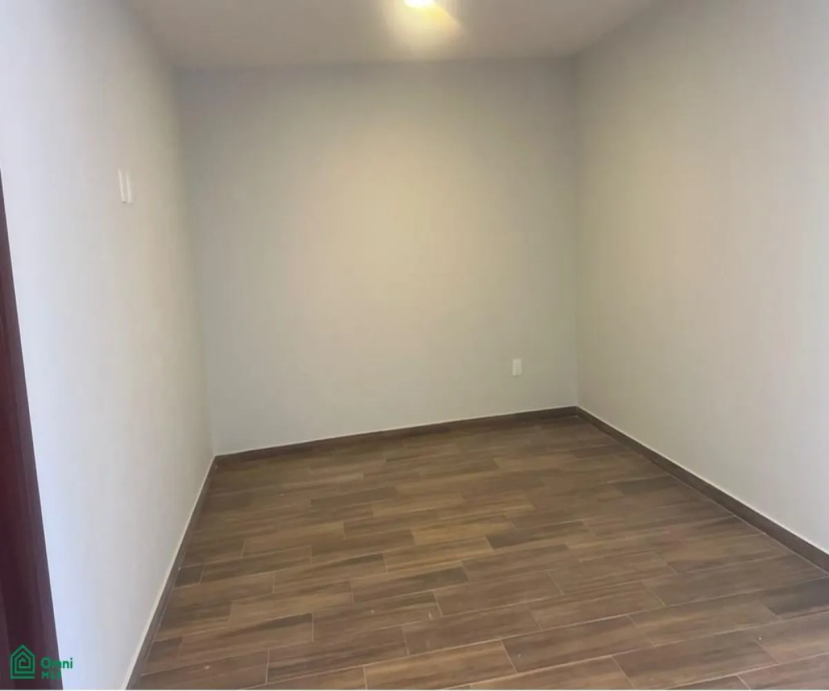 Casa En Venta,Fraccionamiento Valle Imperial,IMPERIO AUSTRIACO 154, Zapopan, Jalisco 44138, 4 Habitaciones,4 Baños,IMPERIO AUSTRIACO,MX261064918