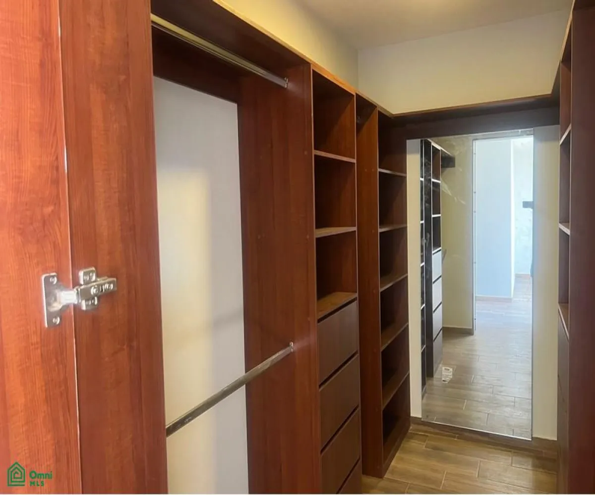 Casa En Venta,Fraccionamiento Valle Imperial,IMPERIO AUSTRIACO 154, Zapopan, Jalisco 44138, 4 Habitaciones,4 Baños,IMPERIO AUSTRIACO,MX261064918