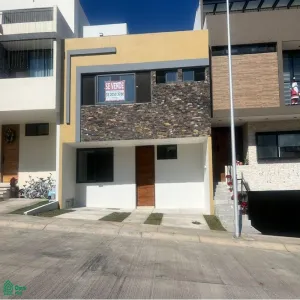 Casa En Venta,Fraccionamiento Valle Imperial,IMPERIO AUSTRIACO 154, Zapopan, Jalisco 44138, 4 Habitaciones,4 Baños,IMPERIO AUSTRIACO,MX261064918