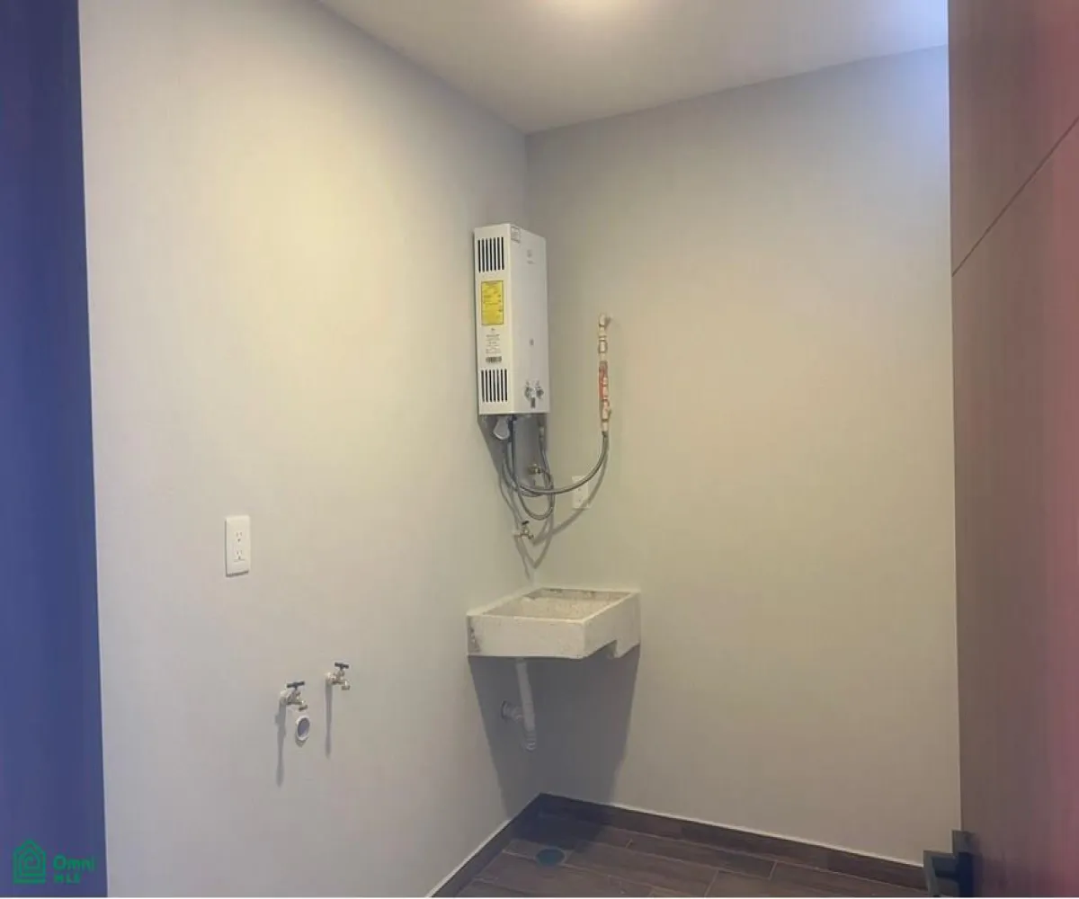 Casa En Venta,Fraccionamiento Valle Imperial,IMPERIO AUSTRIACO 154, Zapopan, Jalisco 44138, 4 Habitaciones,4 Baños,IMPERIO AUSTRIACO,MX261064918