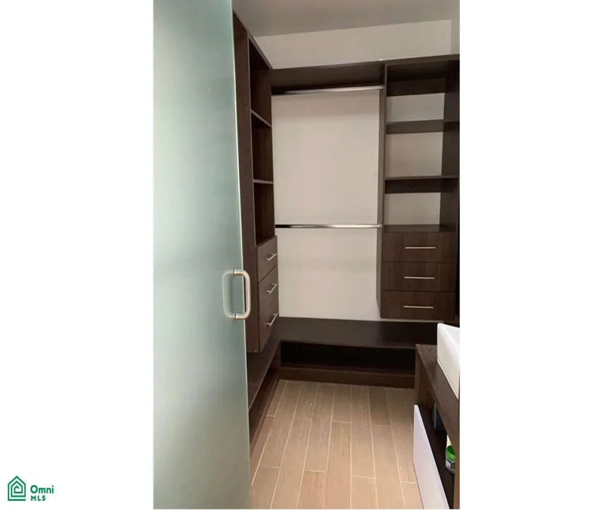 Casa En Renta,LA RIOJA,Rodezno S/N, Tlajomulco de Zuniga, Jalisco 45645, 3 Habitaciones,2 Baños,Rodezno,MX261064925
