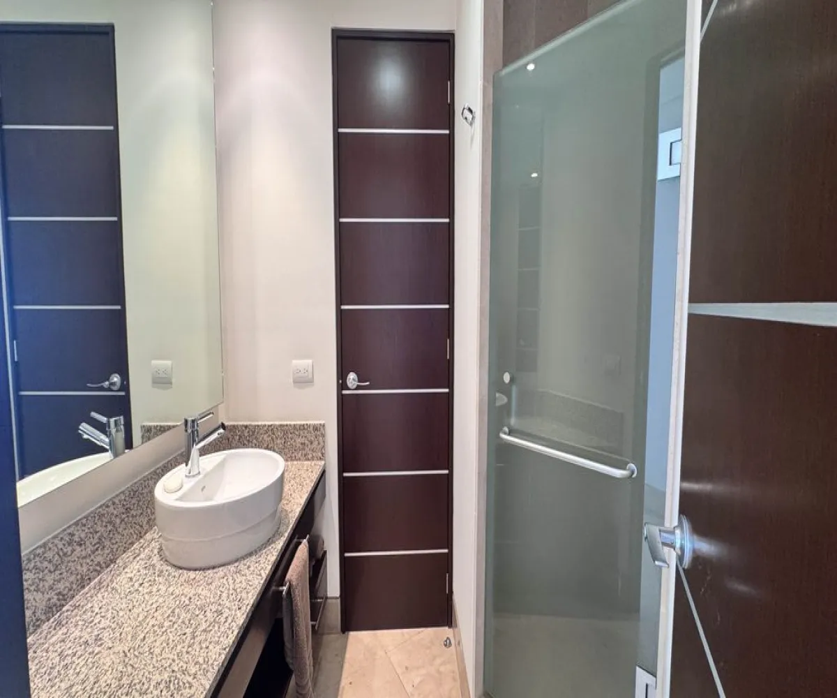 Departamento En Venta,Puerta de Hierro,Avenida Empresarios S/N, Zapopan, Jalisco 45116, 2 Habitaciones,3 Baños,Avenida Empresarios,1,ploVmOF