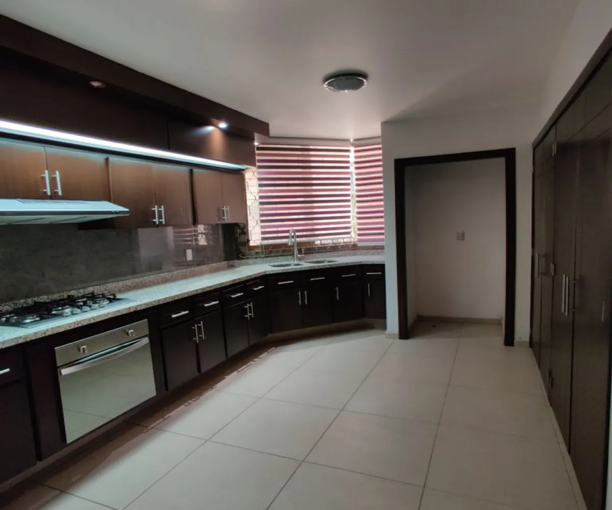 Casa En Renta,Pinar de La Calma,Rio Bec 1303, Zapopan, Jalisco 45080, 3 Habitaciones,2 Baños,Rio Bec ,1,pusznrN
