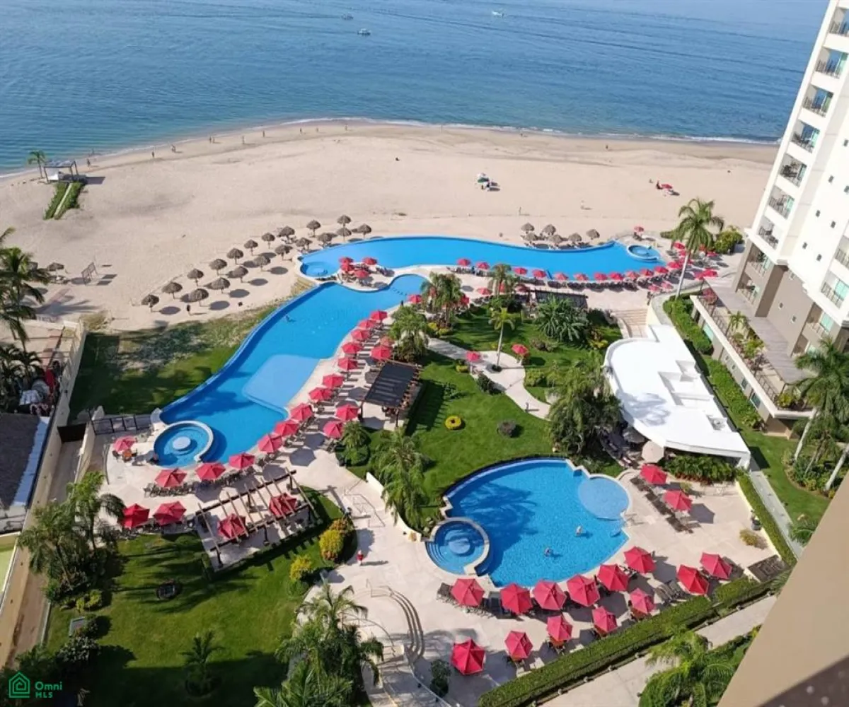 Departamento En Venta,Zona Hotelera Norte,Ave. Francisco Medina Ascencio 1106, Puerto Vallarta, Jalisco 48333, 3 Habitaciones,4 Baños,Ave. Francisco Medina Ascencio,3,MX251065286