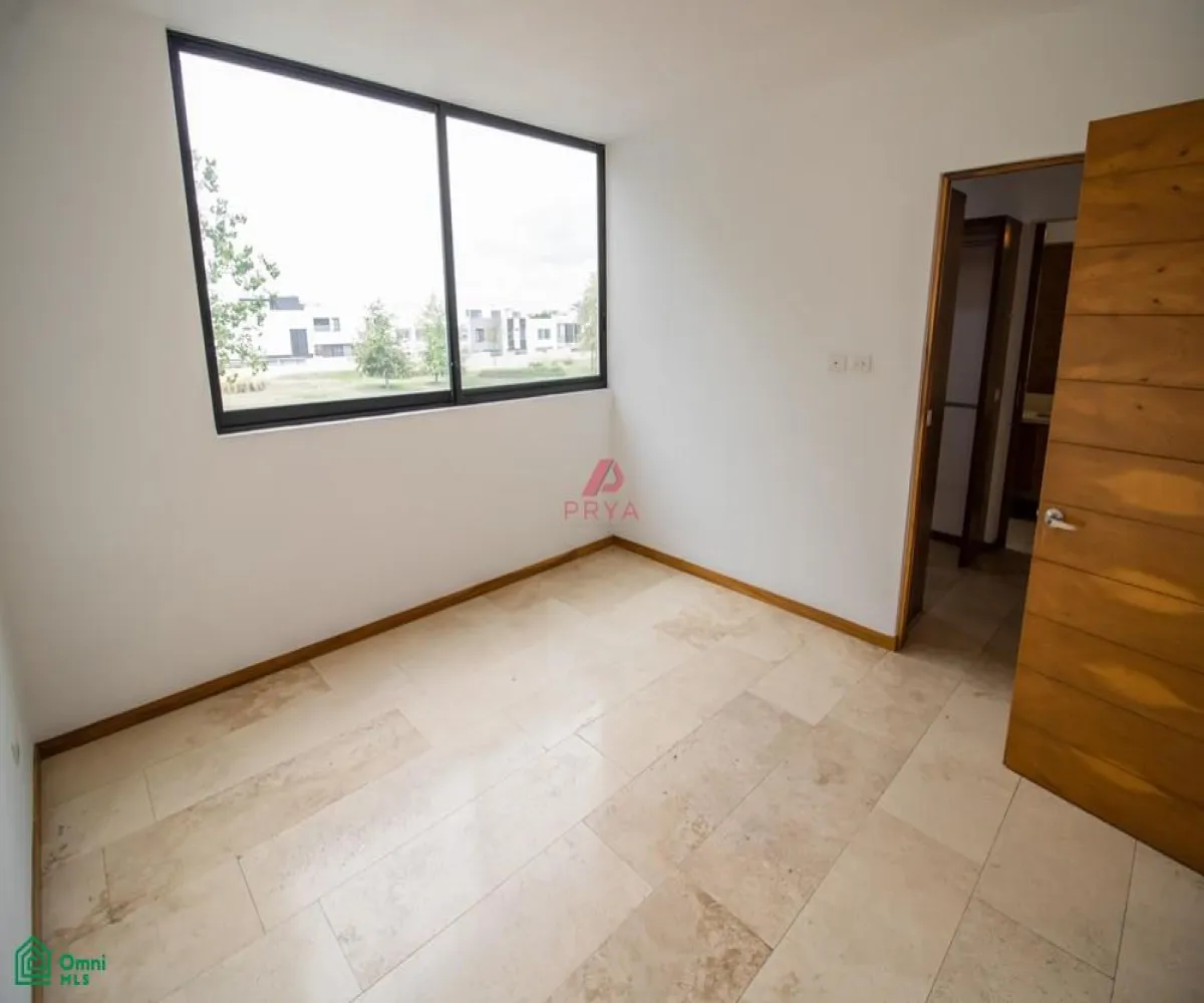Casa En Venta,Solares Residencial,Coto Acanthia 211, Zapopan, Jalisco 45019, 4 Habitaciones,5 Baños,Coto Acanthia,MX25958267