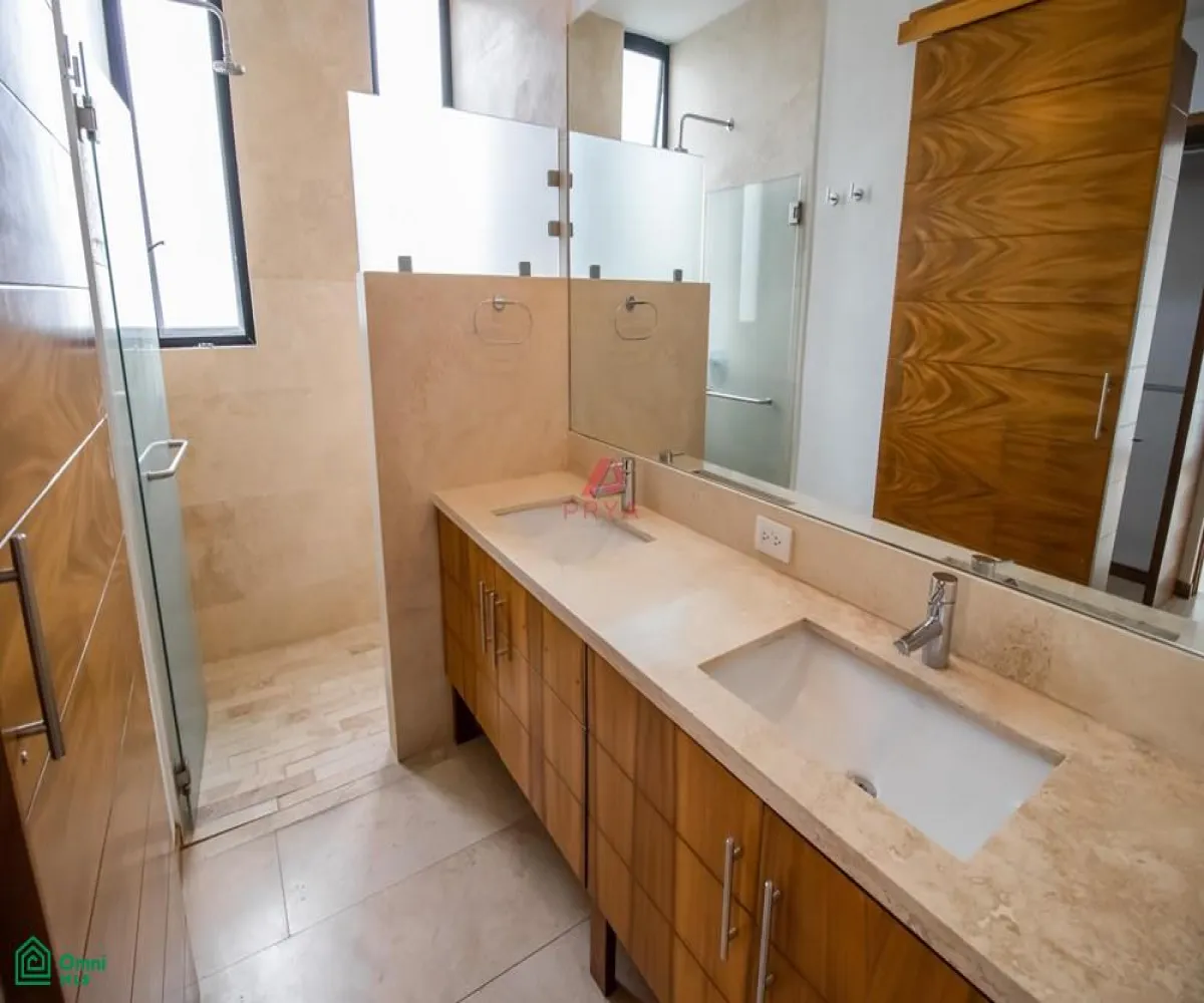 Casa En Venta,Solares Residencial,Coto Acanthia 211, Zapopan, Jalisco 45019, 4 Habitaciones,5 Baños,Coto Acanthia,MX25958267