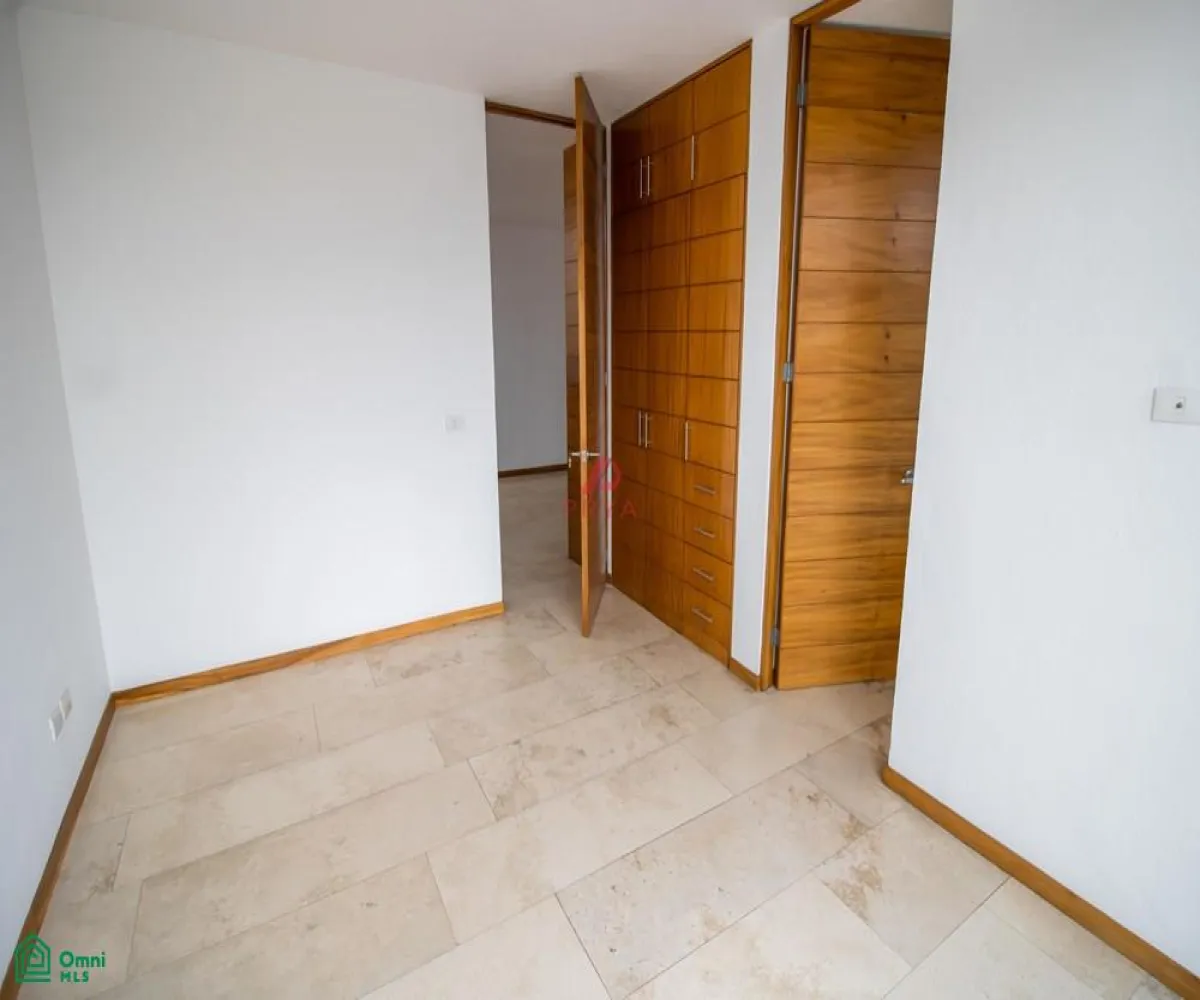 Casa En Venta,Solares Residencial,Coto Acanthia 211, Zapopan, Jalisco 45019, 4 Habitaciones,5 Baños,Coto Acanthia,MX25958267