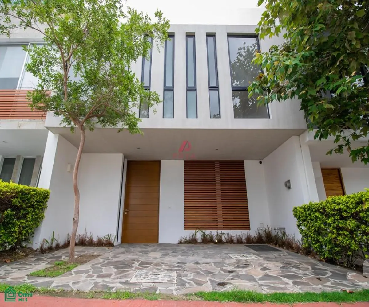 Casa En Venta,Solares Residencial,Coto Acanthia 211, Zapopan, Jalisco 45019, 4 Habitaciones,5 Baños,Coto Acanthia,MX25958267