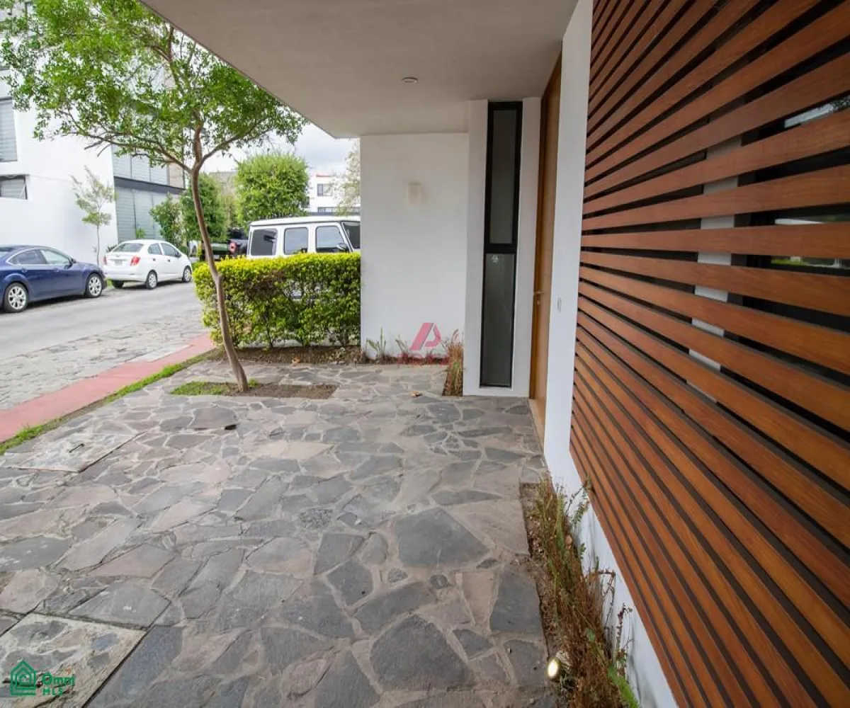 Casa En Venta,Solares Residencial,Coto Acanthia 211, Zapopan, Jalisco 45019, 4 Habitaciones,5 Baños,Coto Acanthia,MX25958267