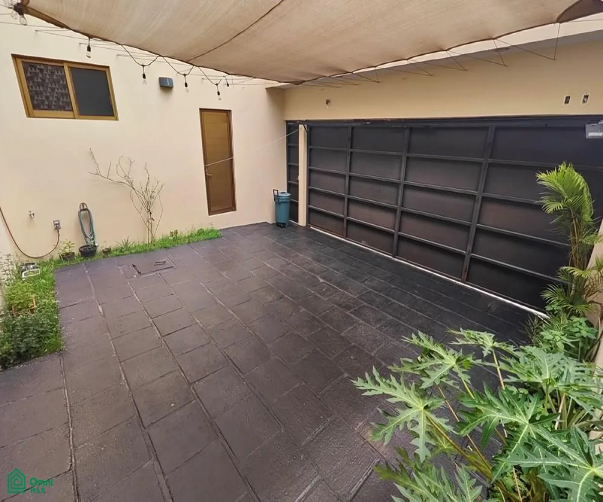 Edificio En Renta,Jardines Del Bosque,Universo 941, Guadalajara, Jalisco 45520,Universo,MX261065447