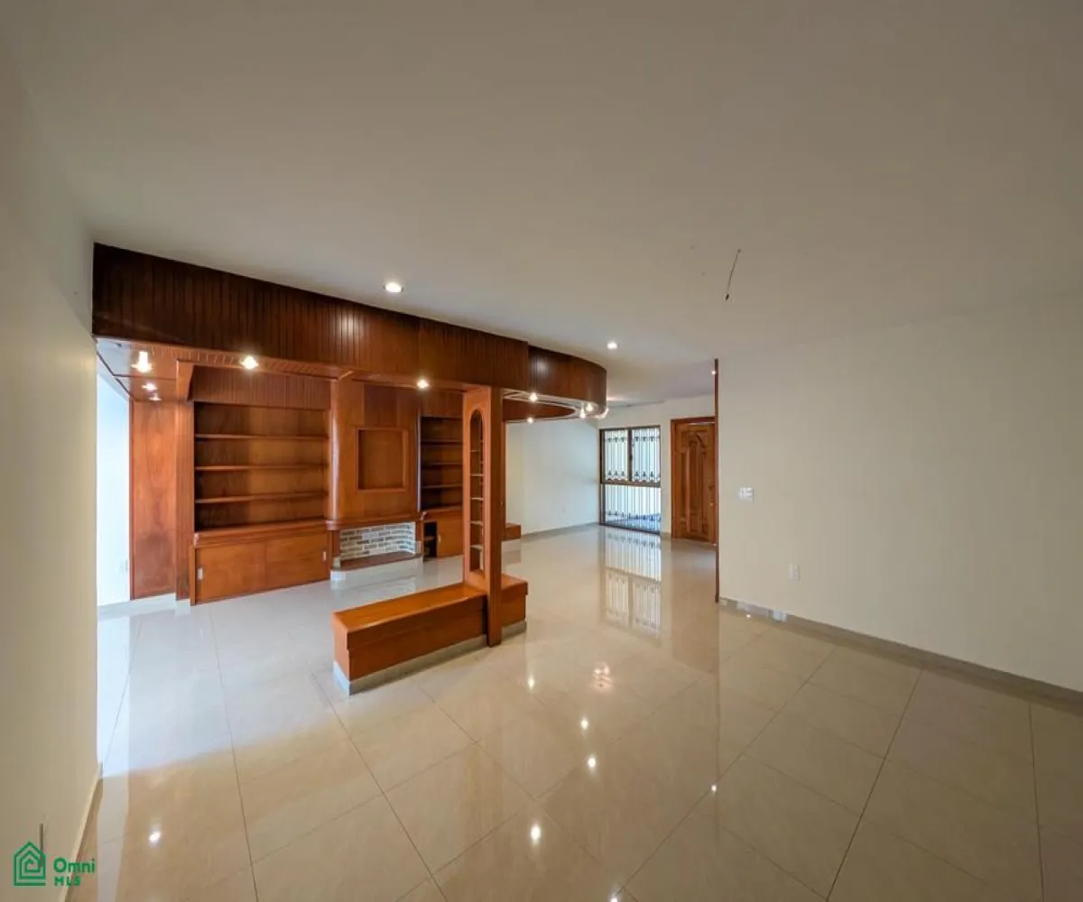 Edificio En Renta,Jardines Del Bosque,Universo 941, Guadalajara, Jalisco 45520,Universo,MX261065447