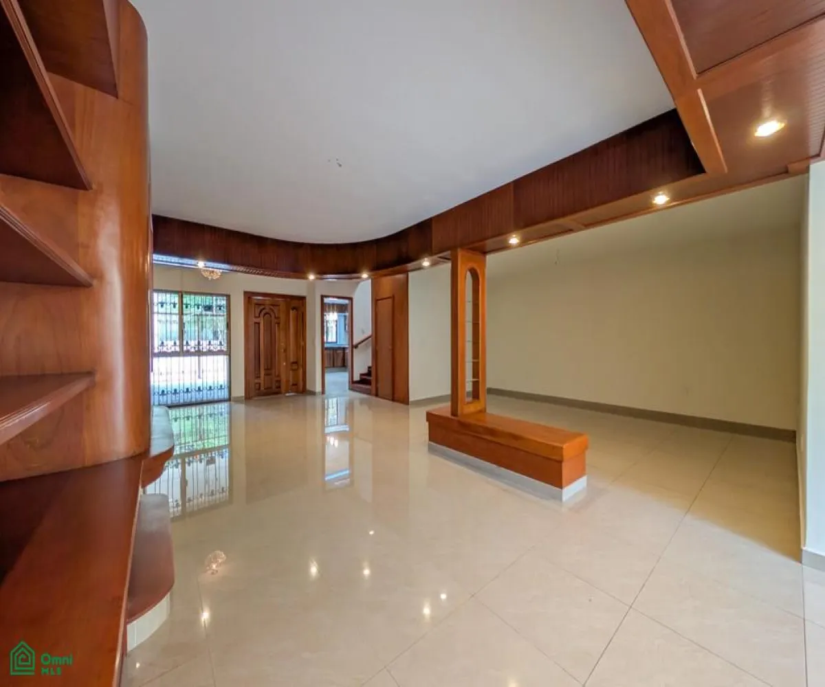 Edificio En Renta,Jardines Del Bosque,Universo 941, Guadalajara, Jalisco 45520,Universo,MX261065447