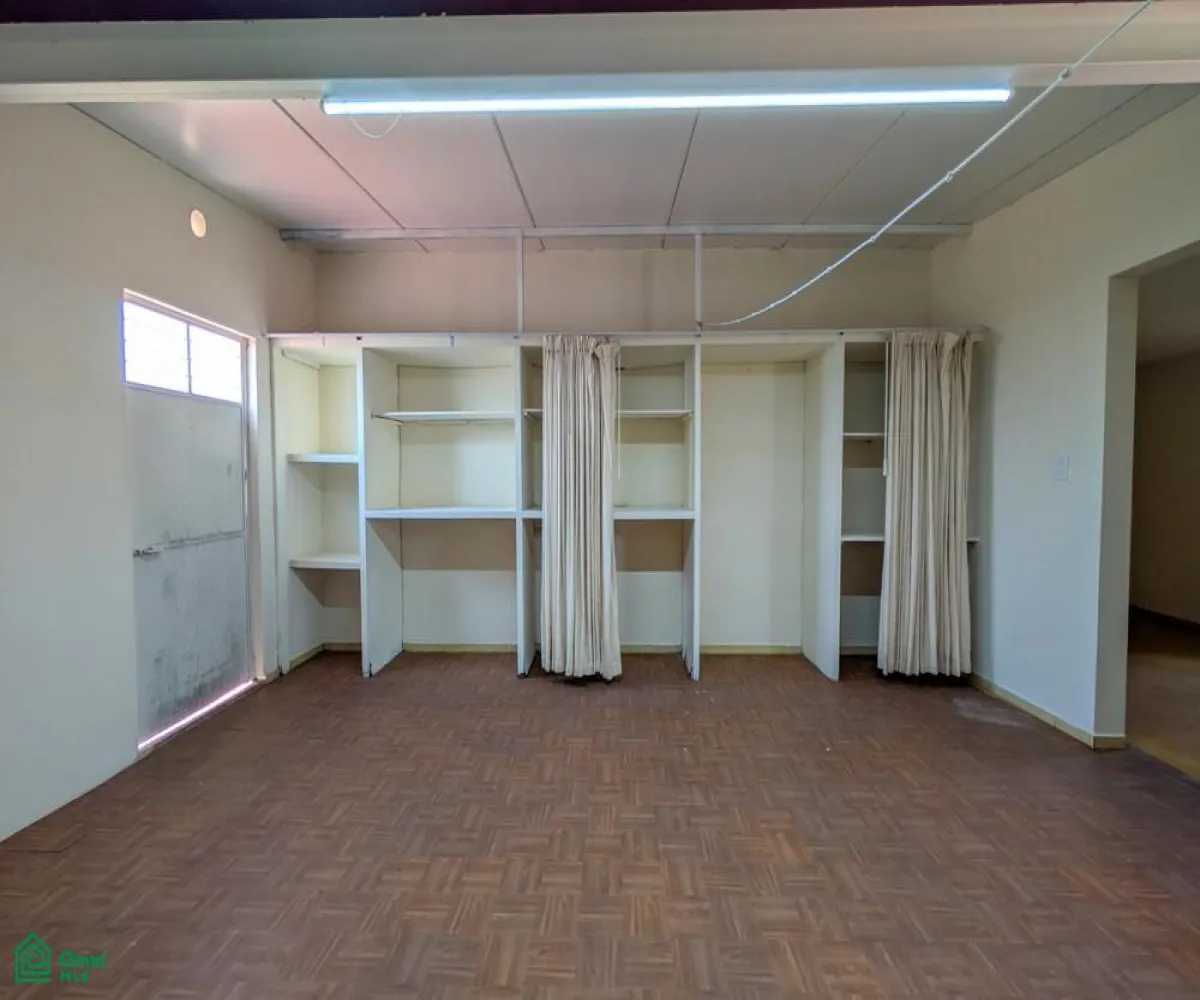 Edificio En Renta,Jardines Del Bosque,Universo 941, Guadalajara, Jalisco 45520,Universo,MX261065447