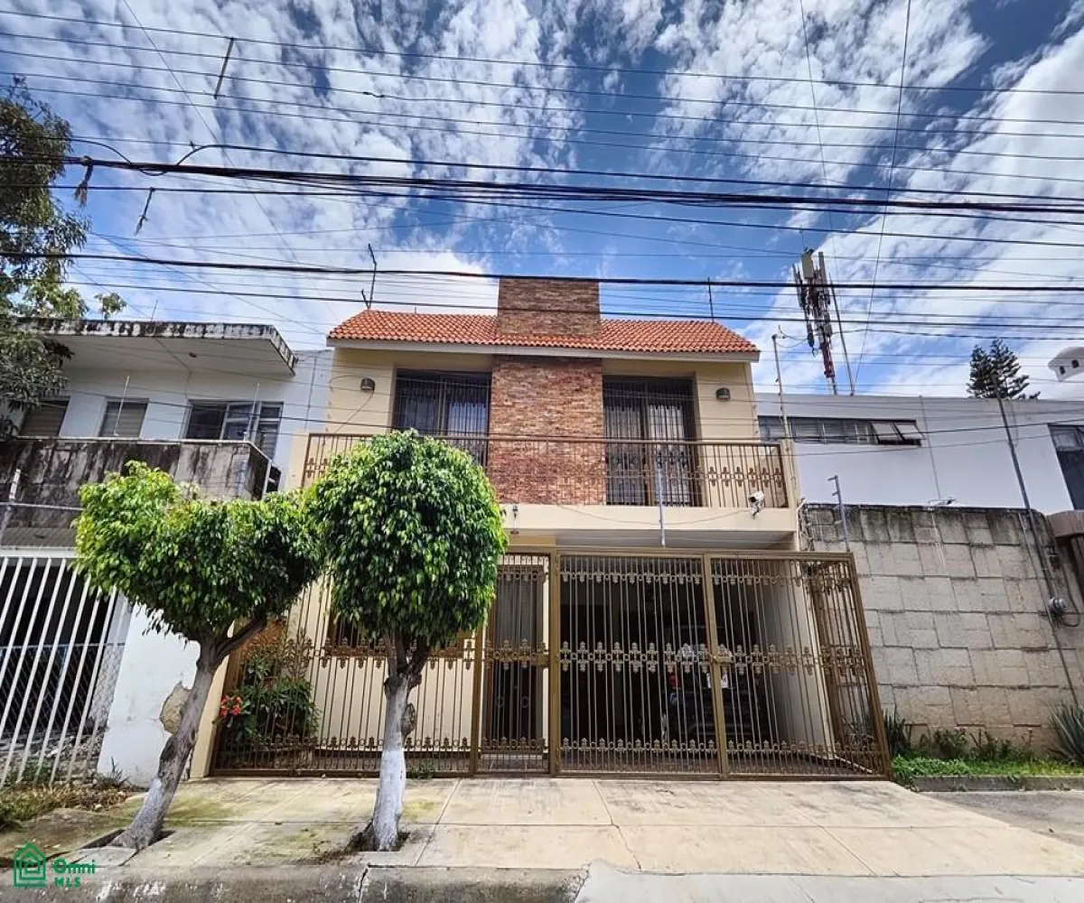 Edificio En Renta,Jardines Del Bosque,Universo 941, Guadalajara, Jalisco 45520,Universo,MX261065447