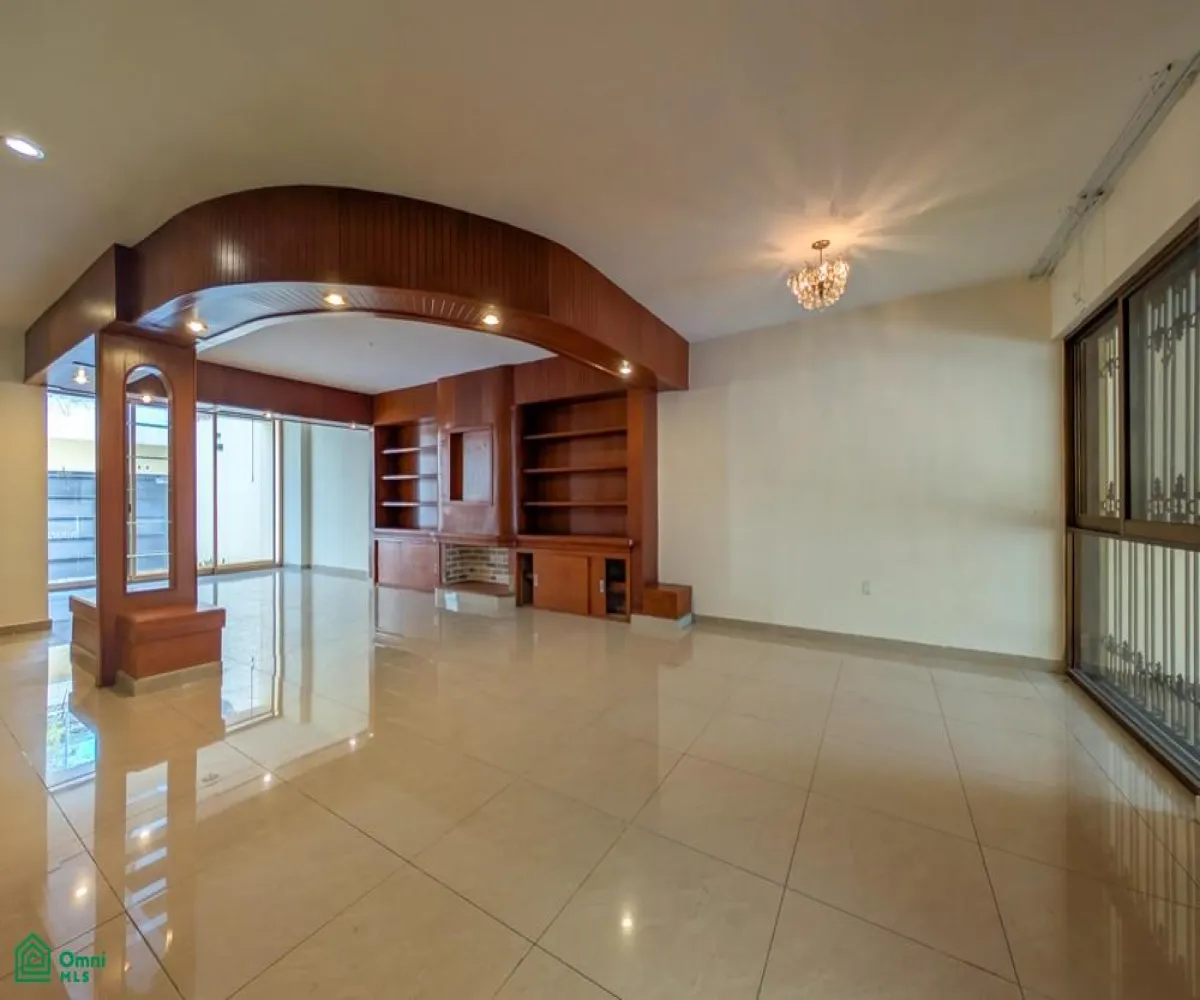 Edificio En Renta,Jardines Del Bosque,Universo 941, Guadalajara, Jalisco 45520,Universo,MX261065447