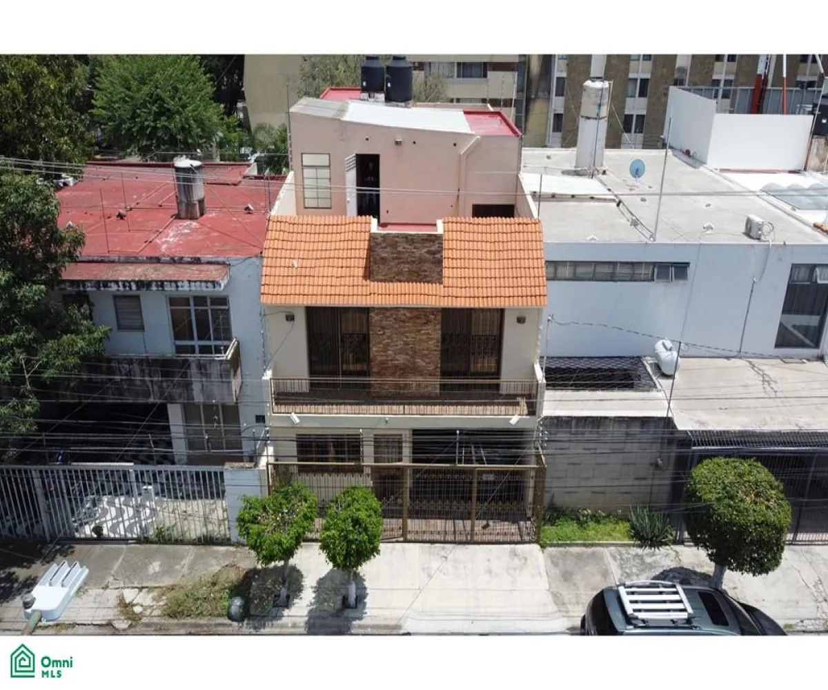 Edificio En Renta,Jardines Del Bosque,Universo 941, Guadalajara, Jalisco 45520,Universo,MX261065447