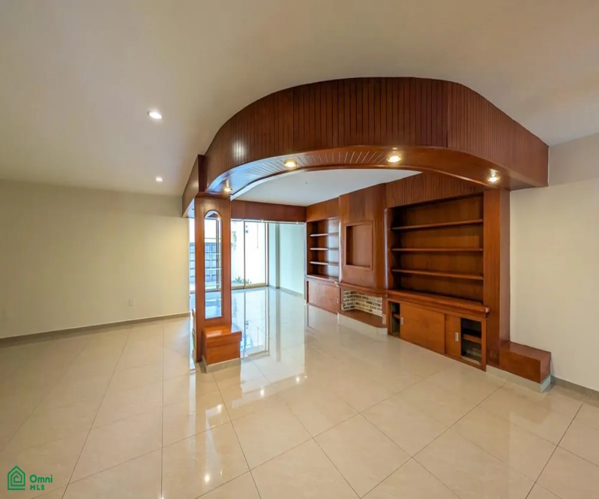 Edificio En Renta,Jardines Del Bosque,Universo 941, Guadalajara, Jalisco 45520,Universo,MX261065447