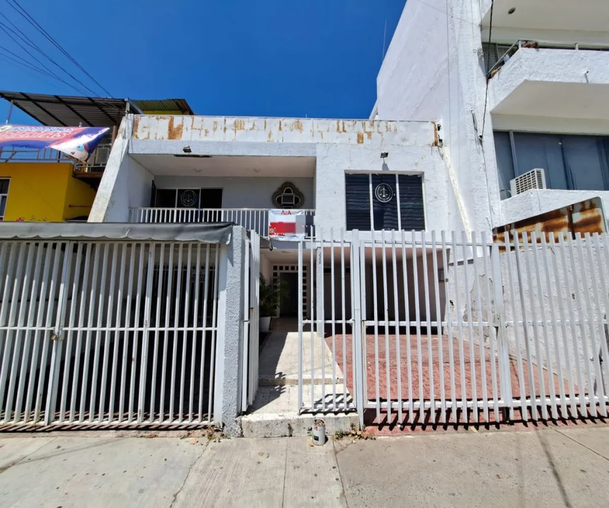 Casa En Venta,Zapopan Centro,Calle Vicente Guerrero 226, Zapopan, Jalisco 45160, 6 Habitaciones,4 Baños,Calle Vicente Guerrero,1,p6Ppars